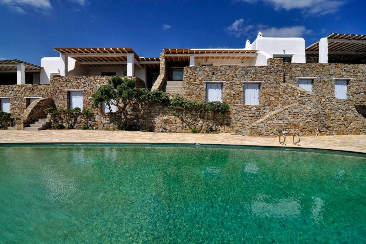 Lia Luxury Villa *