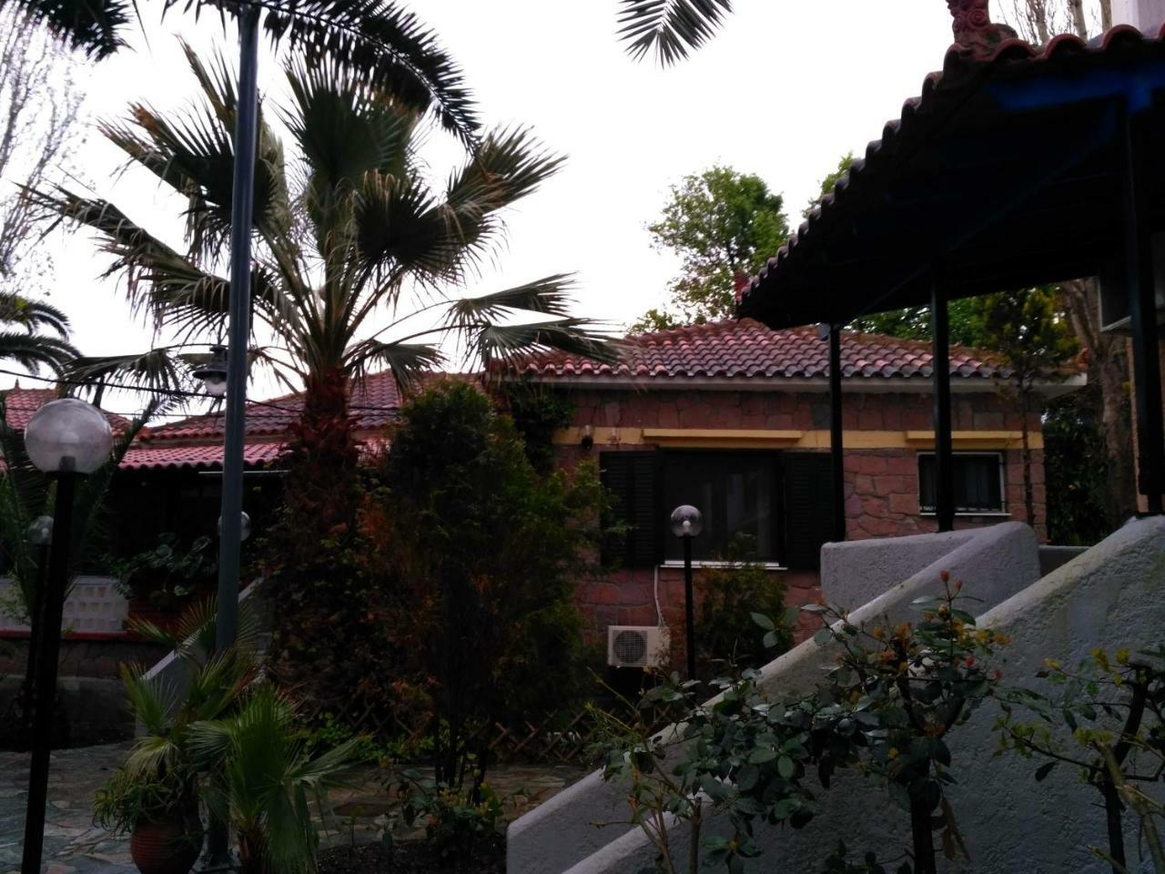 Aparthotel 9 Musses Skala Mistegnon
