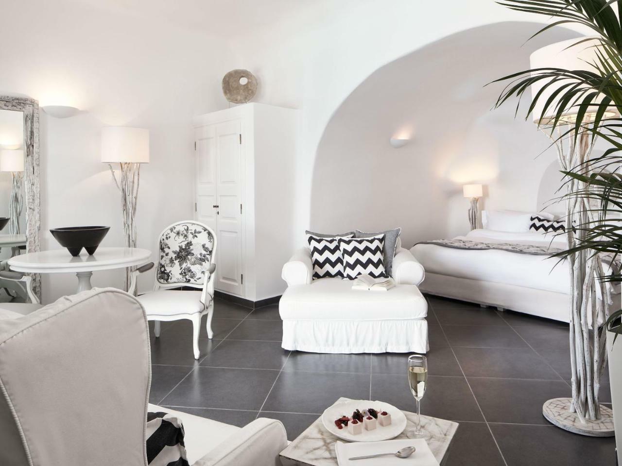 San Antonio - Small Luxury Of The World (adults Only) Hotel