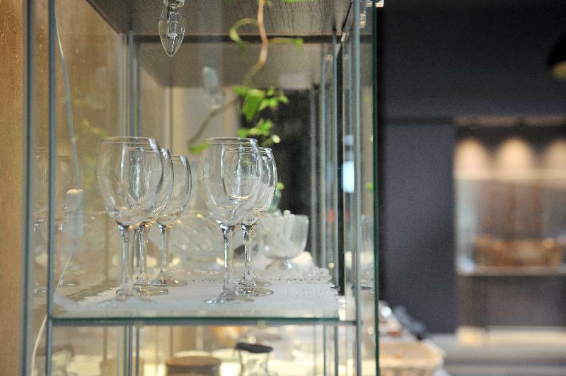 Polyastron Place Apartment *