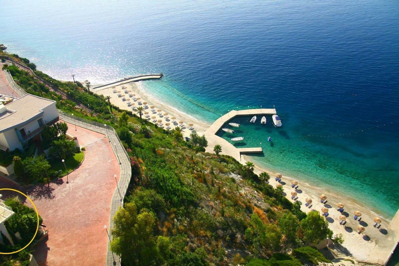 Seafront, 5star - 4min Walk To Private Villa Agia Pelagia (Crete)
