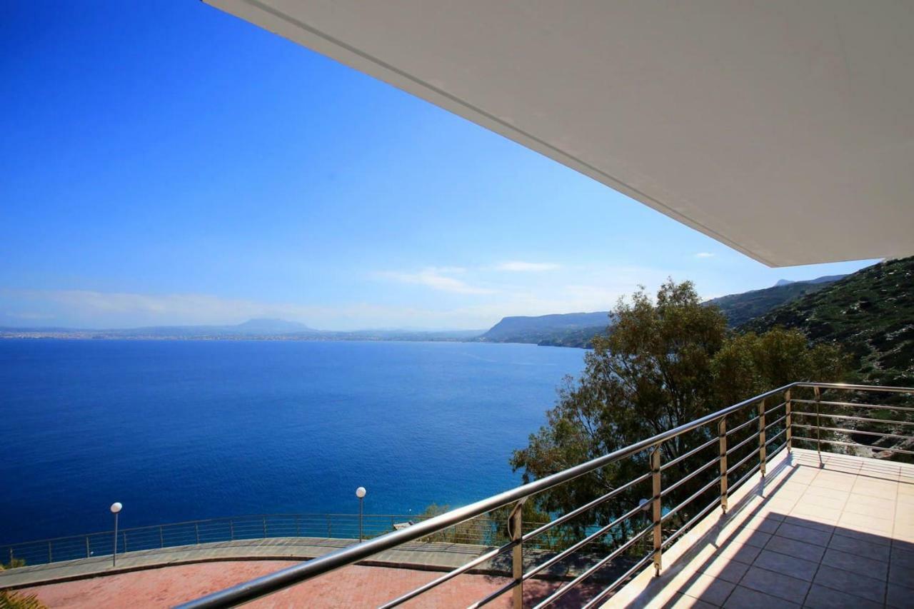 Seafront, 5star - 4min Walk To Private Villa Agia Pelagia (Crete)