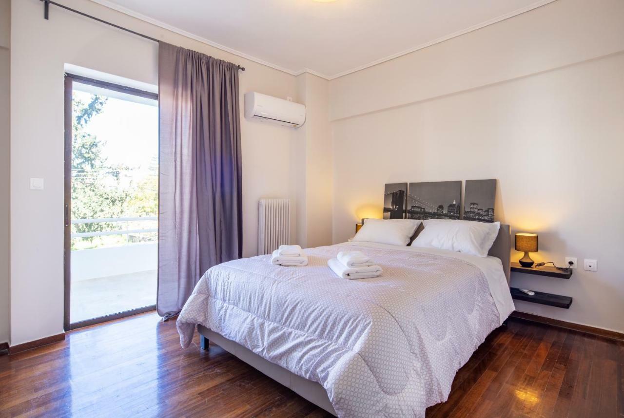 Kleio - Spacious In Glyfada *