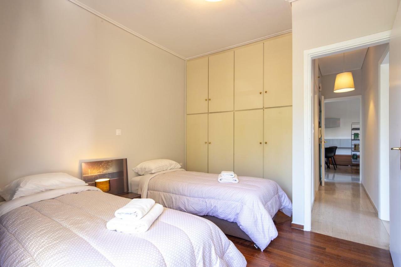 Kleio - Spacious In Glyfada *