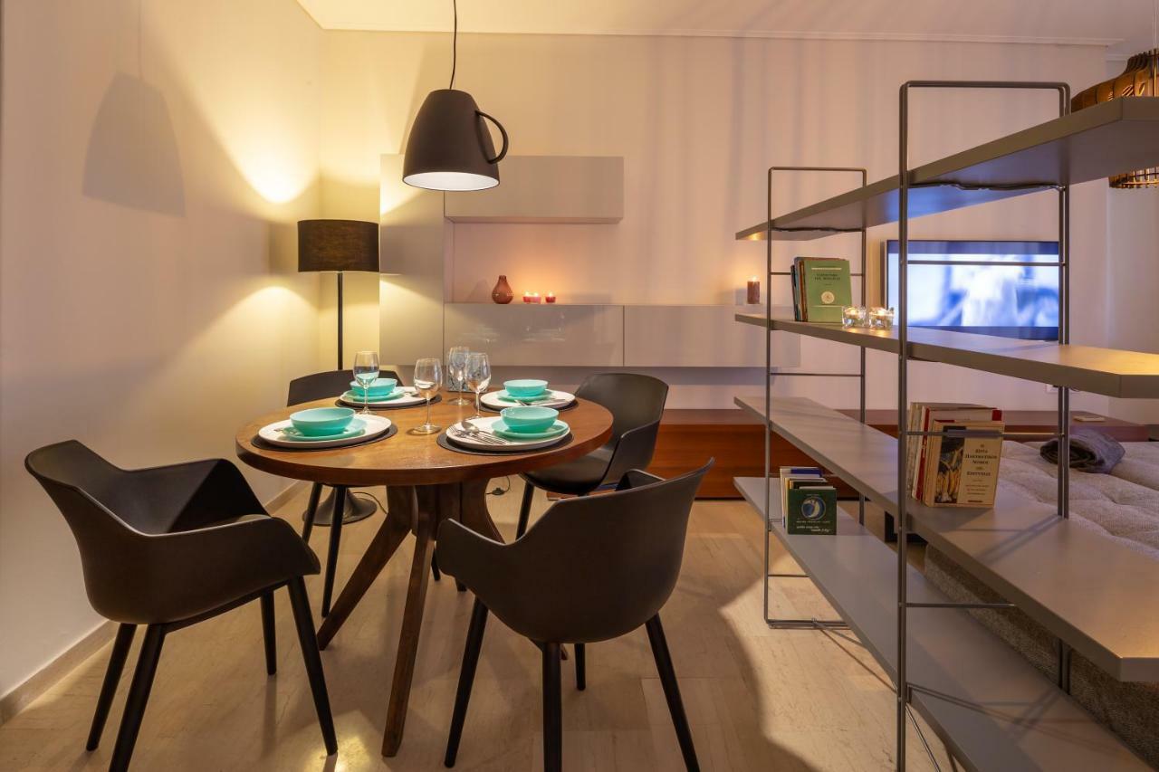 Kleio - Spacious In Glyfada * Athens