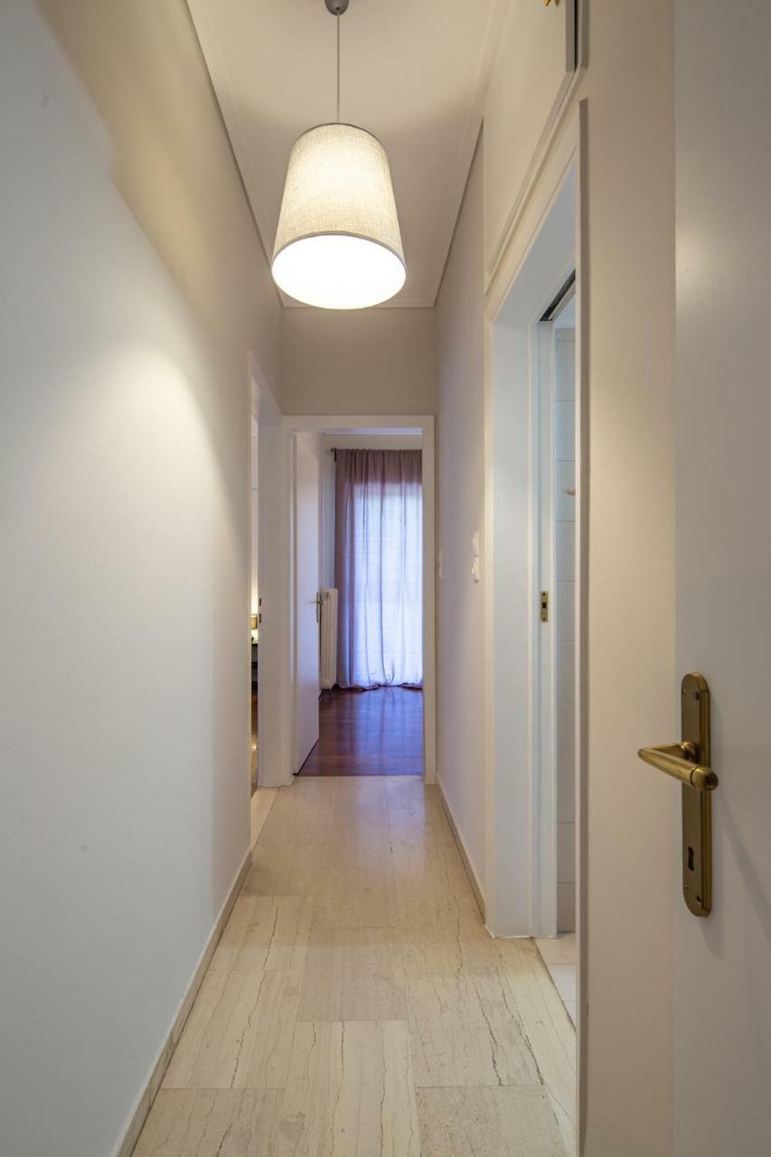 Apartment Kleio - Spacious In Glyfada Athens
