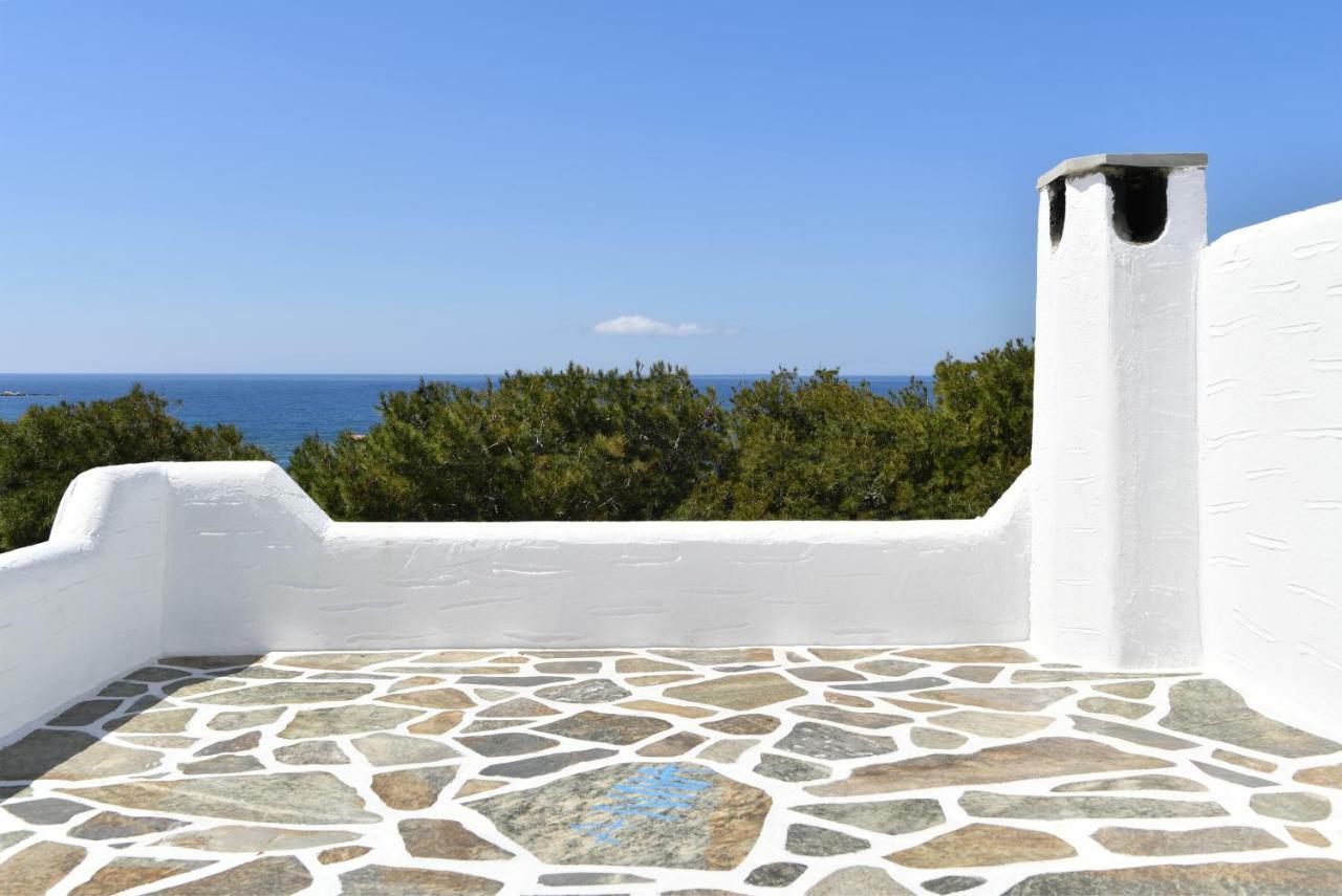 Santa Flora 3 Bedroom House A Parikiaas Edge