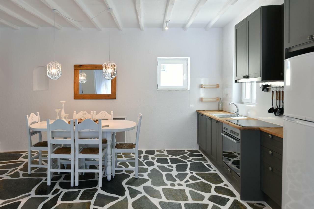 Santa Flora 3 Bedroom House A Parikiaas Edge *