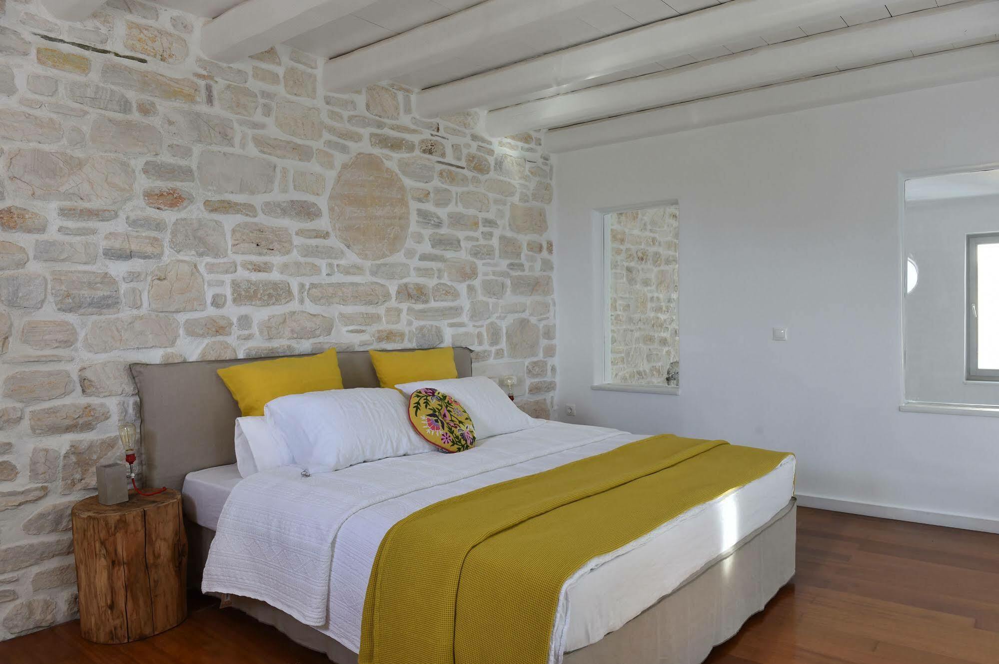 Aethra Exclusive Parikia (Paros)