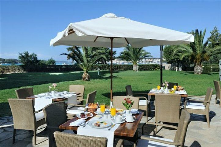 Aks Hotel Porto Heli
