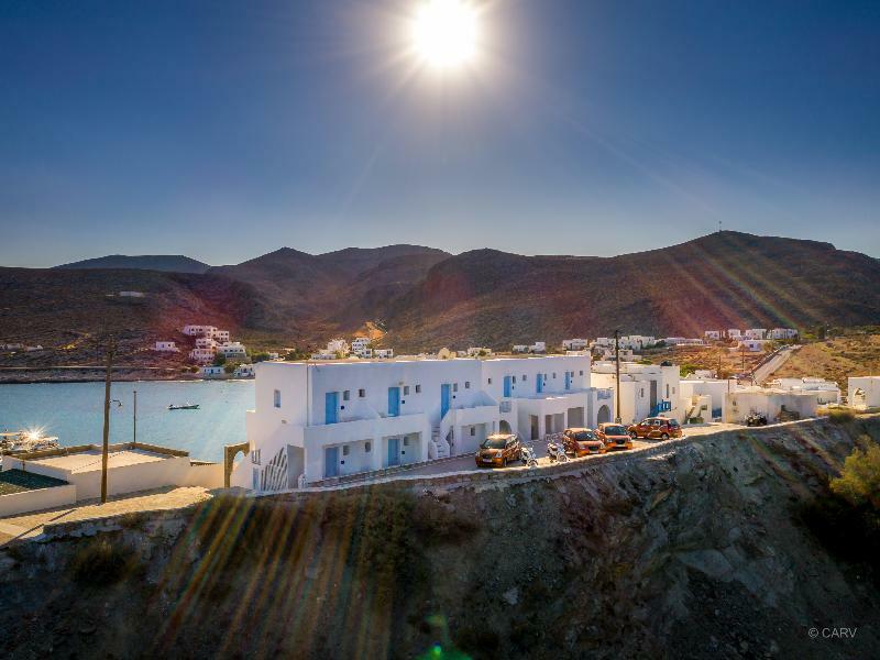 Aparthotel Vardia Bay