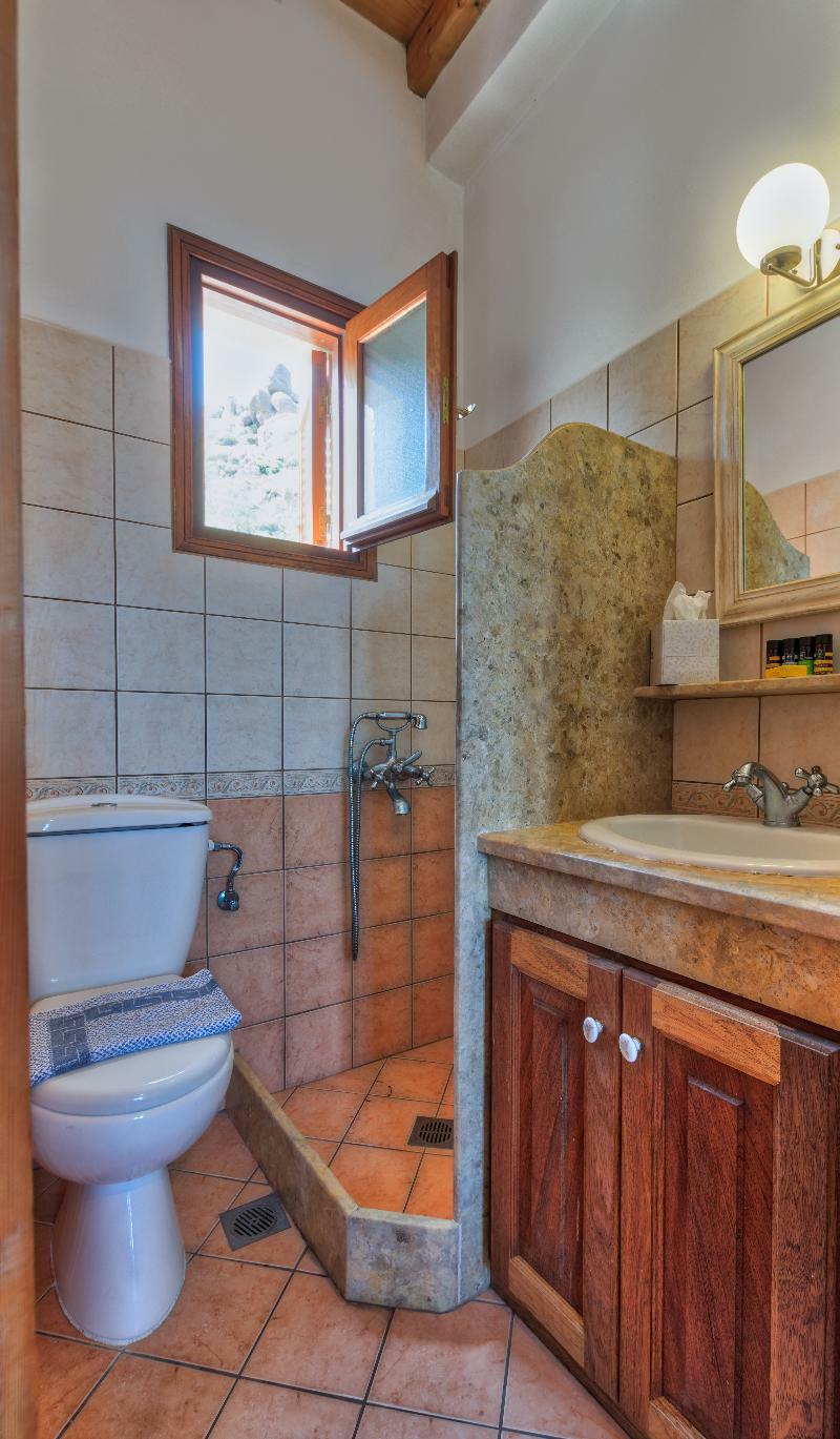 Allotina Houses Hotel