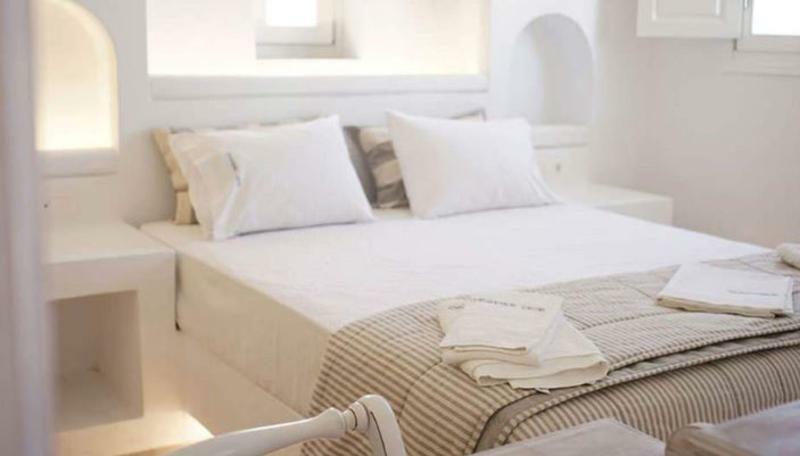 Paraporti Aparthotel Folegandros Town
