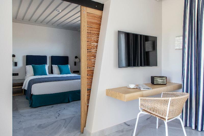 Summer Senses Luxury Parikia (Paros)