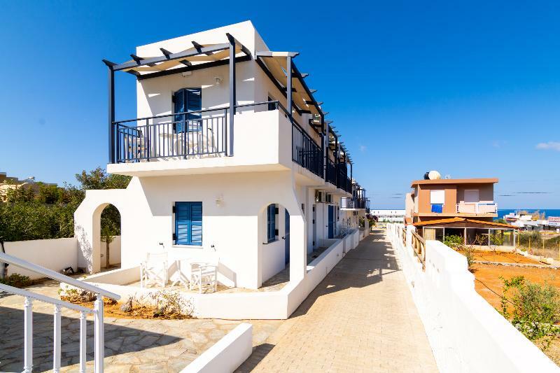 Okirroi Hotel