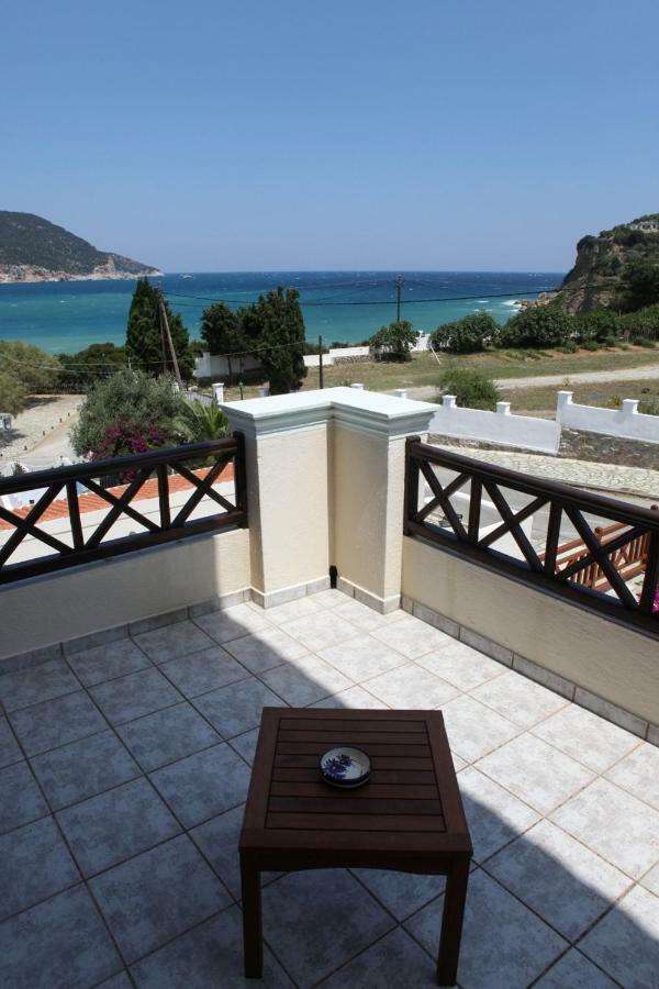 Pleoussa Studio And Apartment