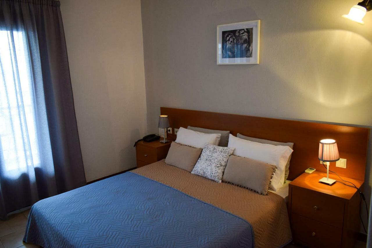 Glaros Blue Hotel *