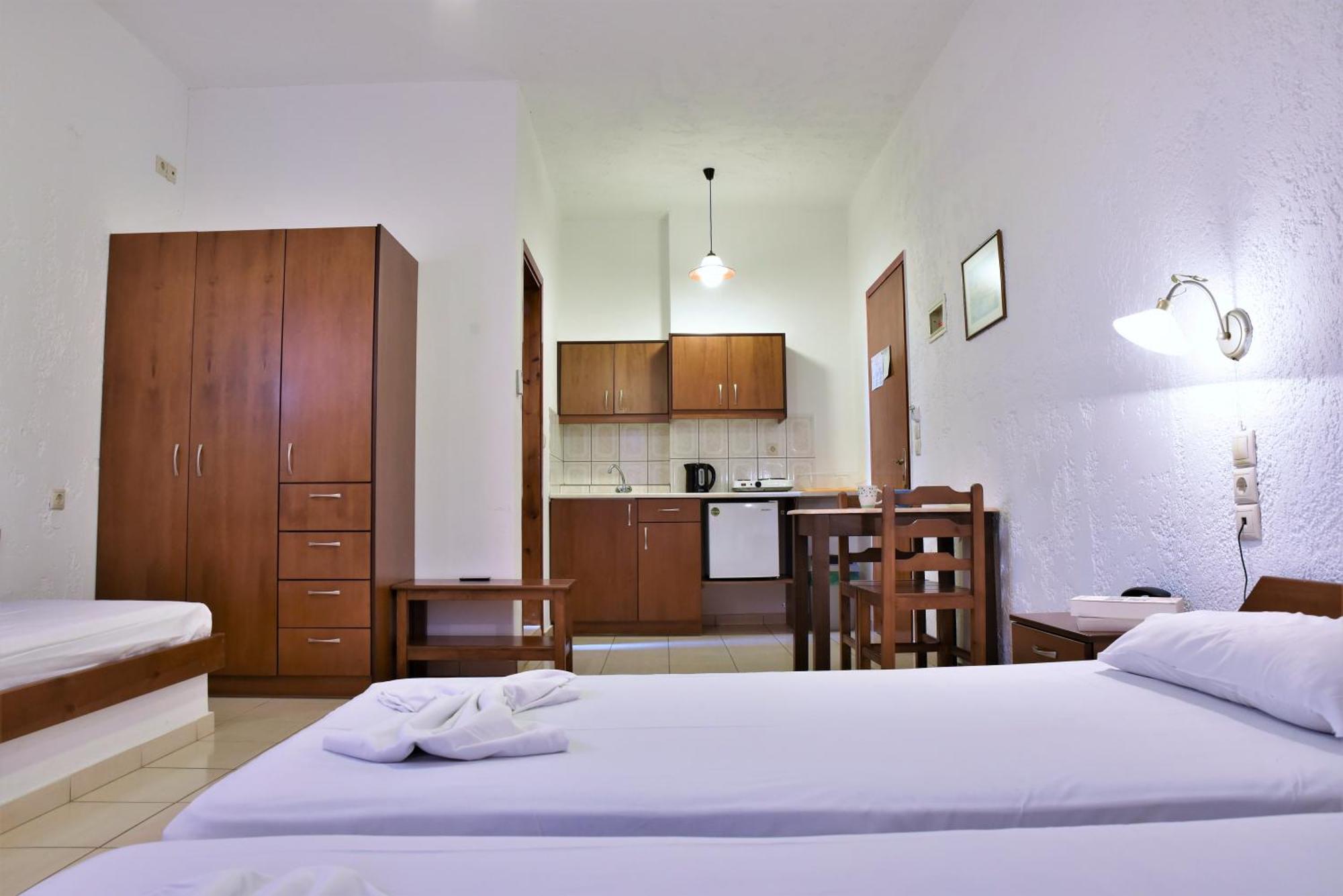 Ideal Aparthotel Kokkini Hani