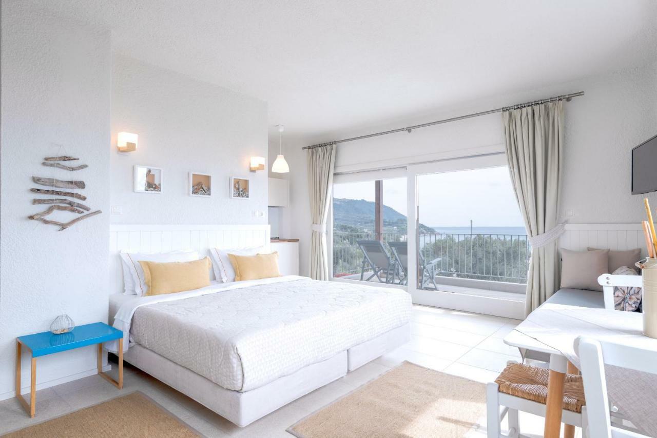 Almira Luxury Ouranoupoli