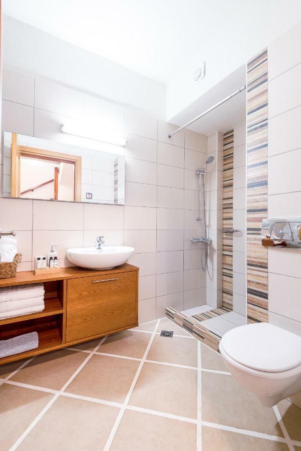 Apartment Almira Luxury