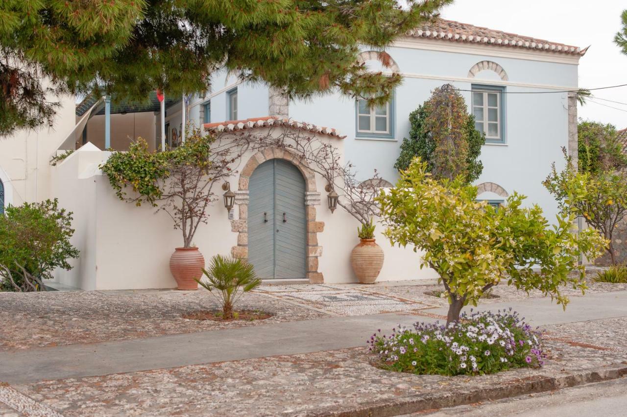 Mimoza Guest house 3*