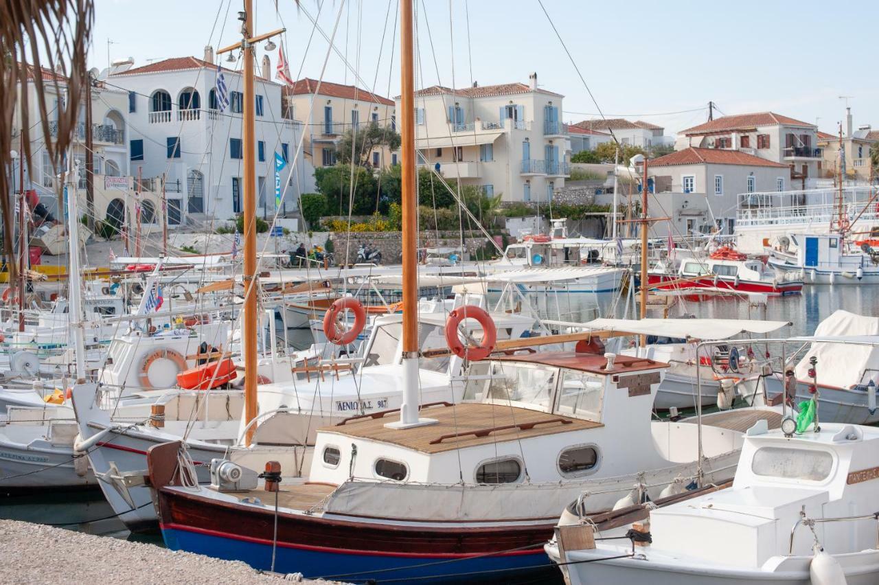 Mimoza 3* Spetses Town