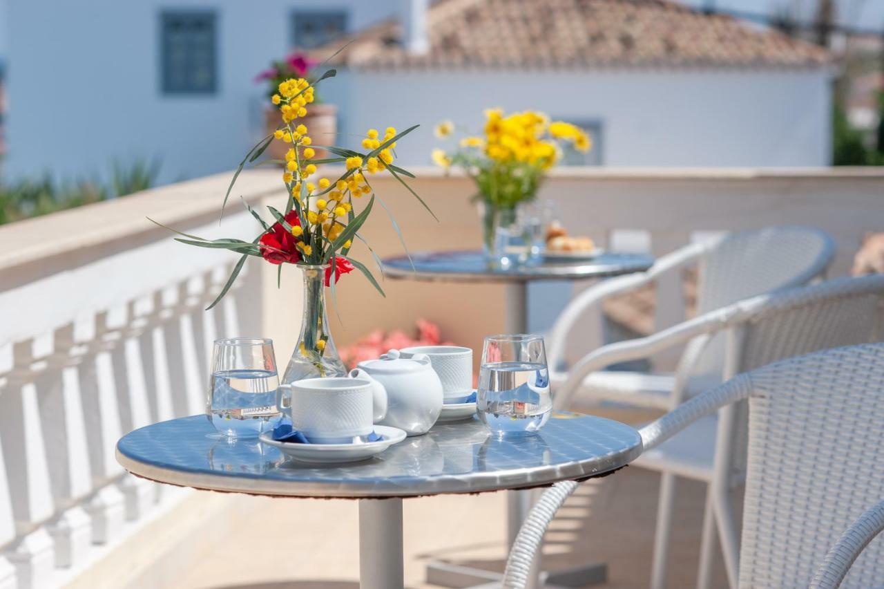 Mimoza Spetses Town