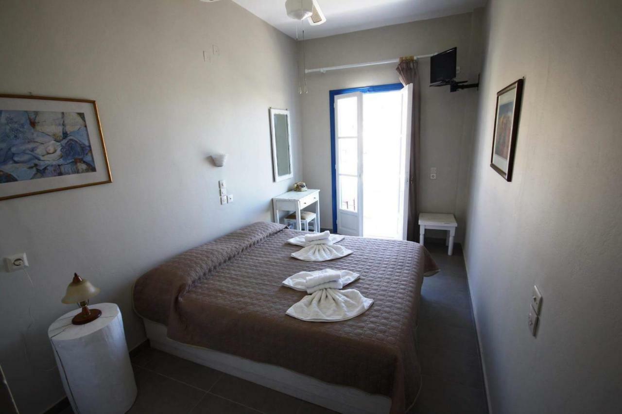 Meltemi Kythnos Hotel 2*