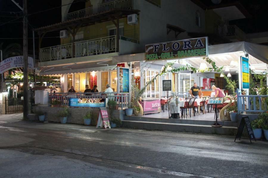 Flora Bed & Breakfast