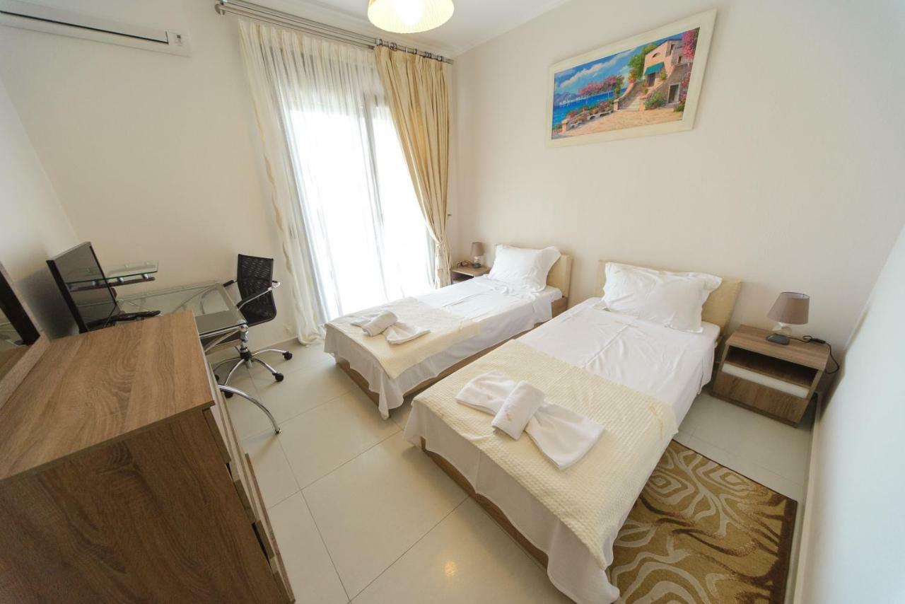 Villas * Hanioti