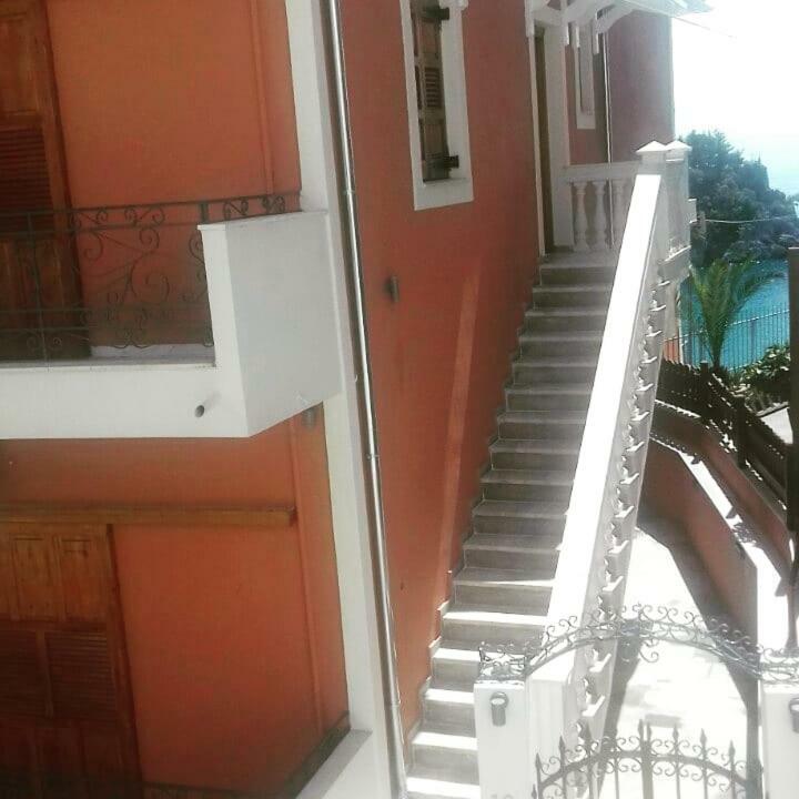 Sunrise House 2* Parga