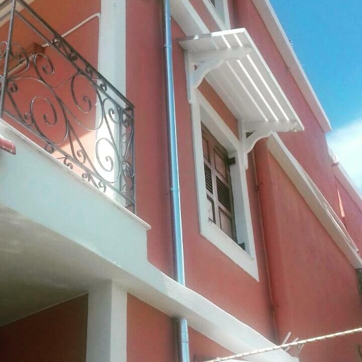 Sunrise House Guest house