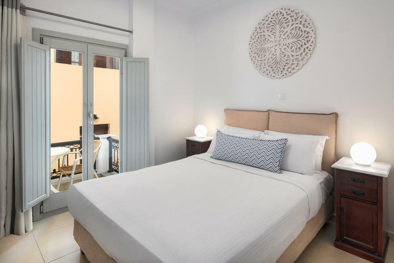 Soula 3* Fira (Santorini)