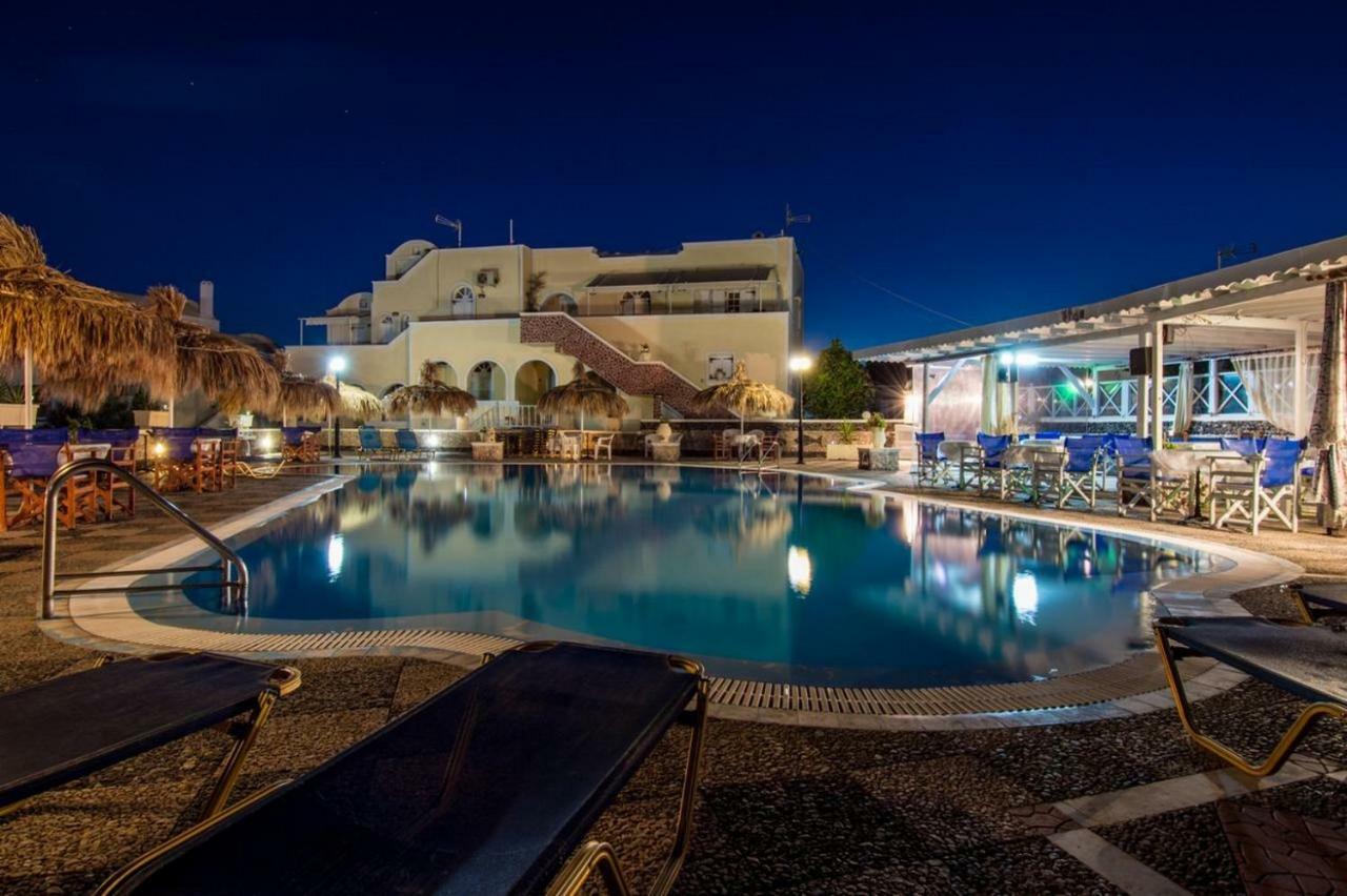 Sea Side 2* Perivolos (Santorini)