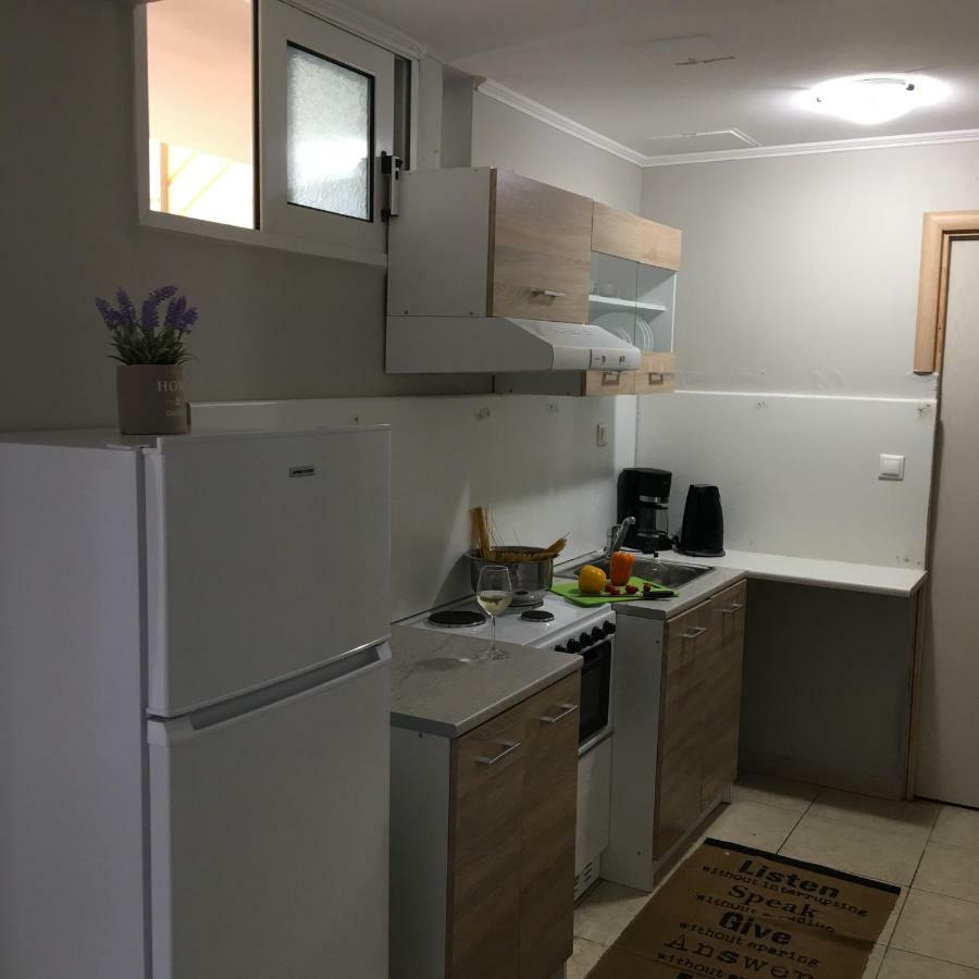 Semiramis Aparthotel 2*