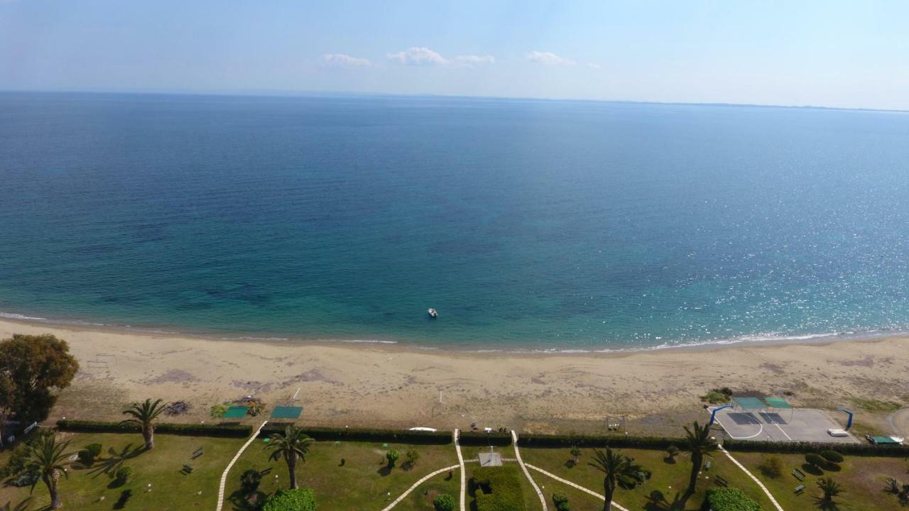 Apartment Gerakina Coast