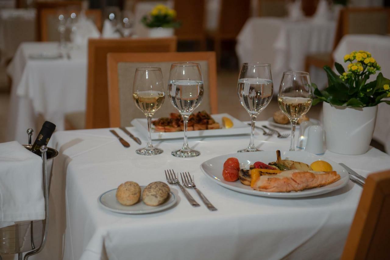 Chios Chandris Hotel
