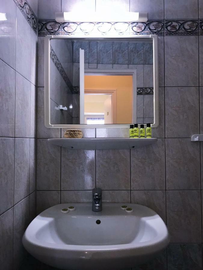 Areti Aparthotel