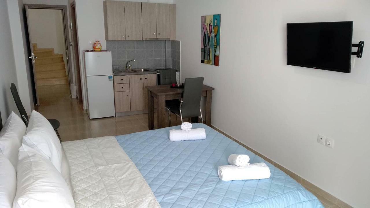 Violetta Aparthotel Paralio Astros