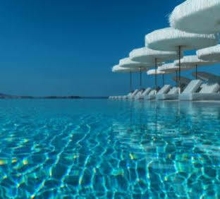 Mykonos Riviera & Hotel 5*