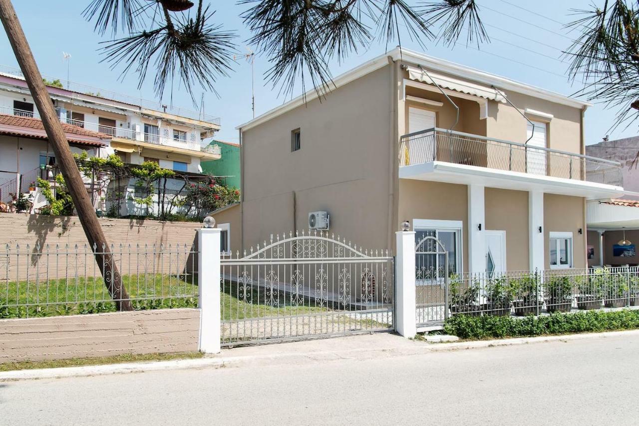 Villa Alexandra Nea Iraklia