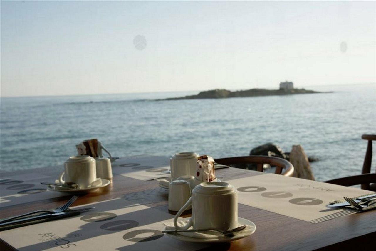 Enorme Ammos Hotel