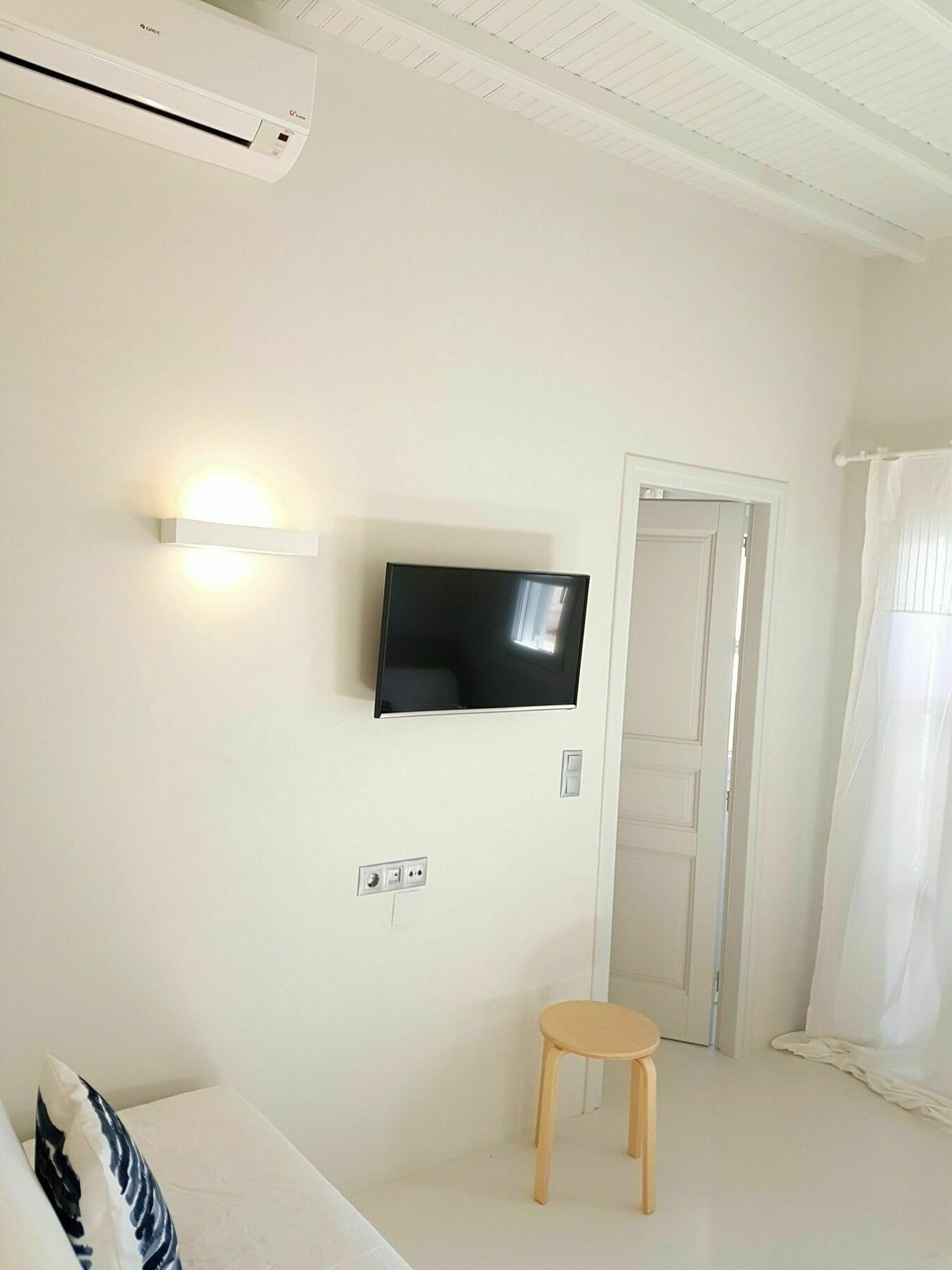 Lefteris Hotel
