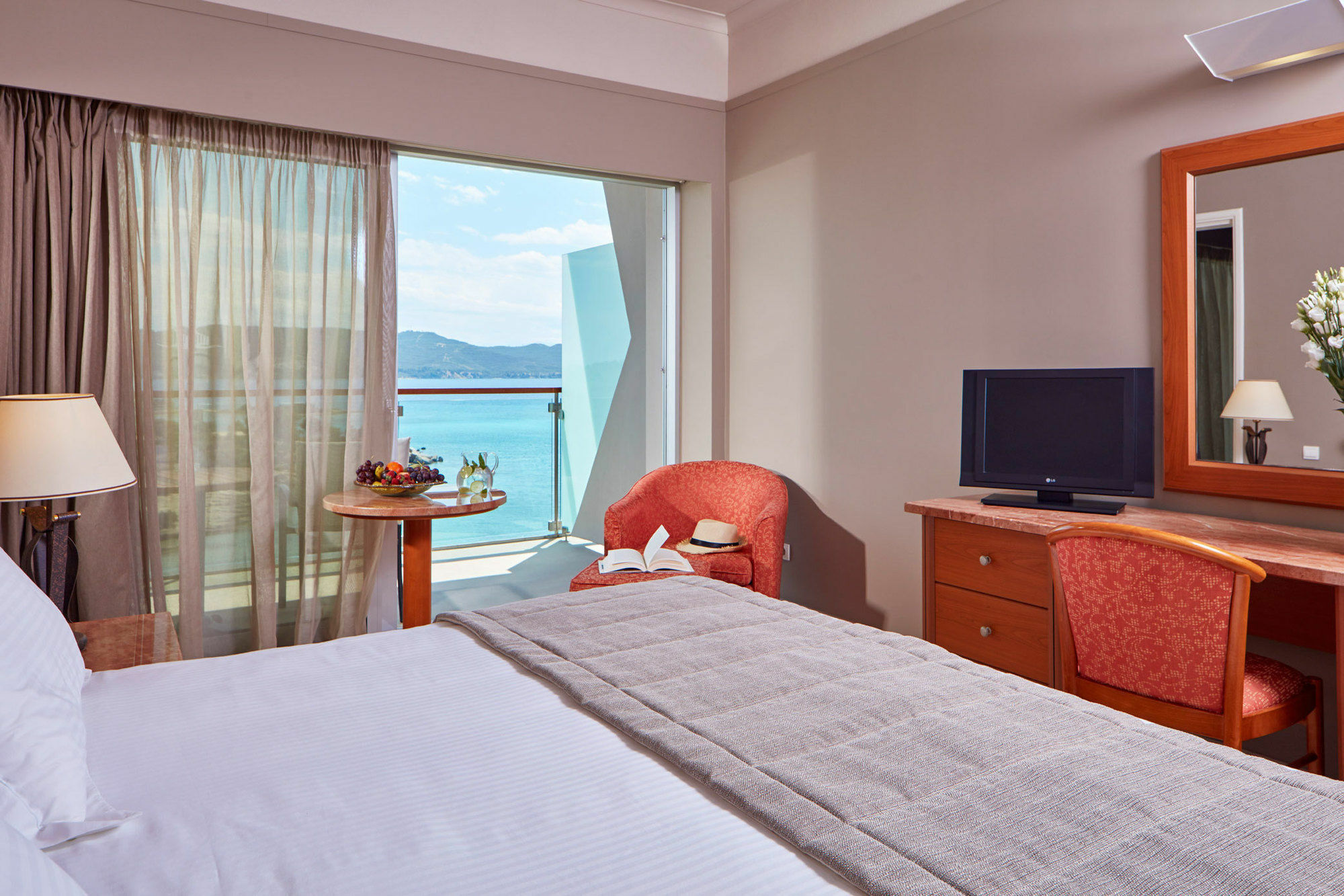 Resort Aks Hinitsa Bay
