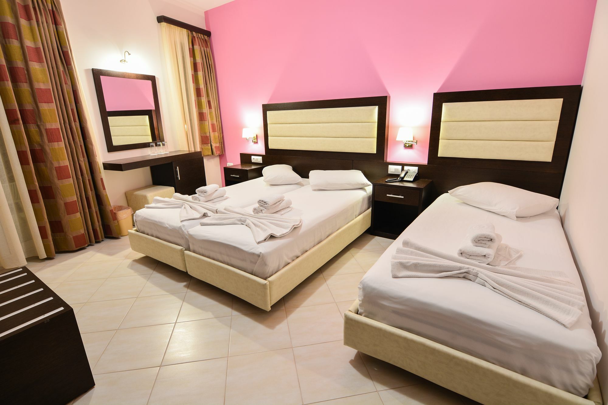 Hotel Kyani Akti 3*