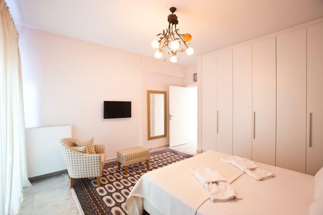 Luxury With Private Heated Pool Villa Loutraki (Corinthia)