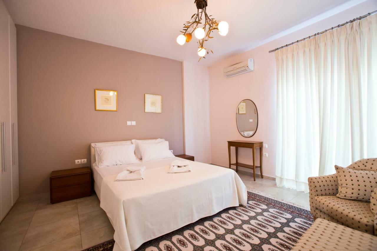 Luxury With Private Heated Pool * Loutraki (Corinthia)