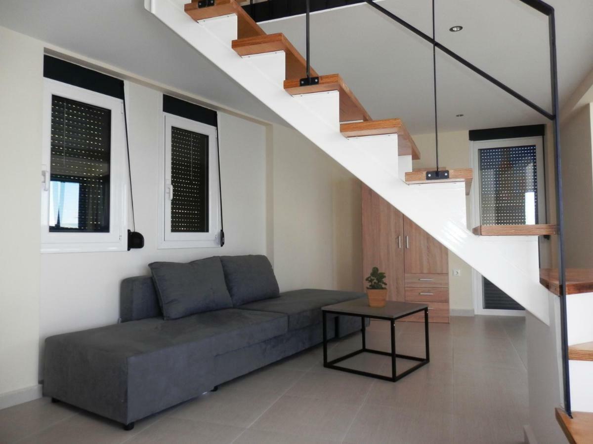 Apartment Loft Nikiana
