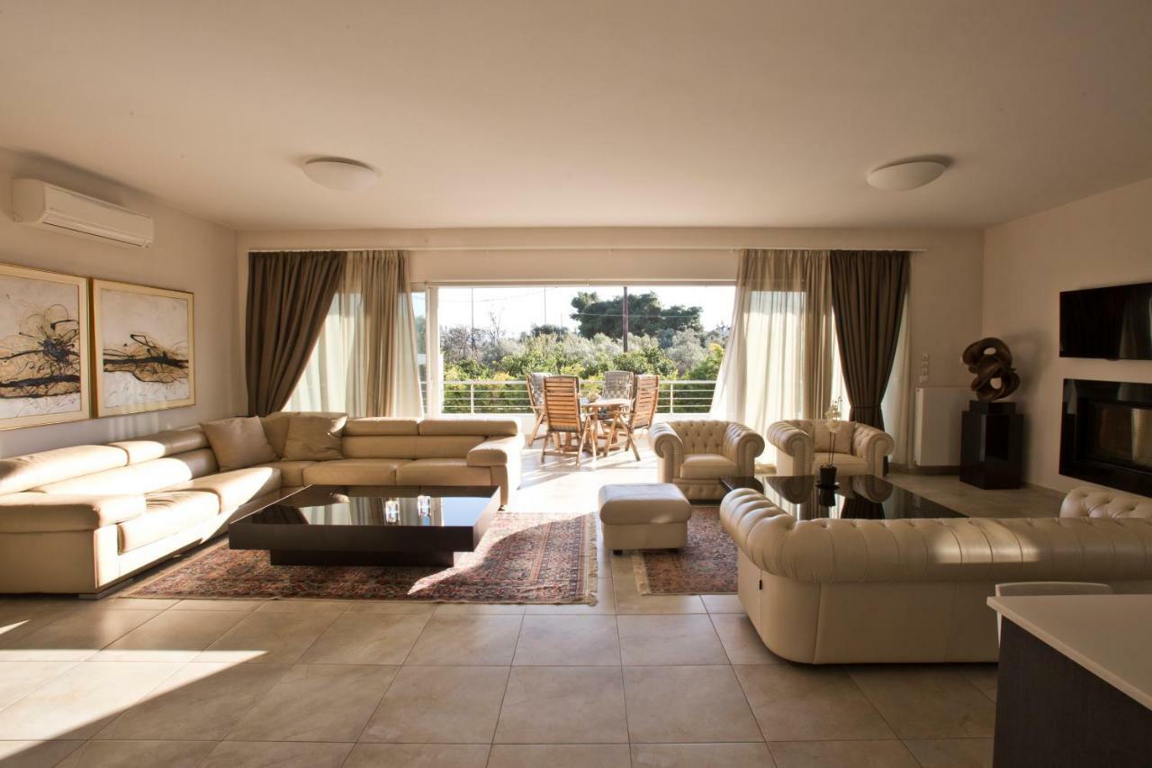 Villa Luxury With Private Heated Pool