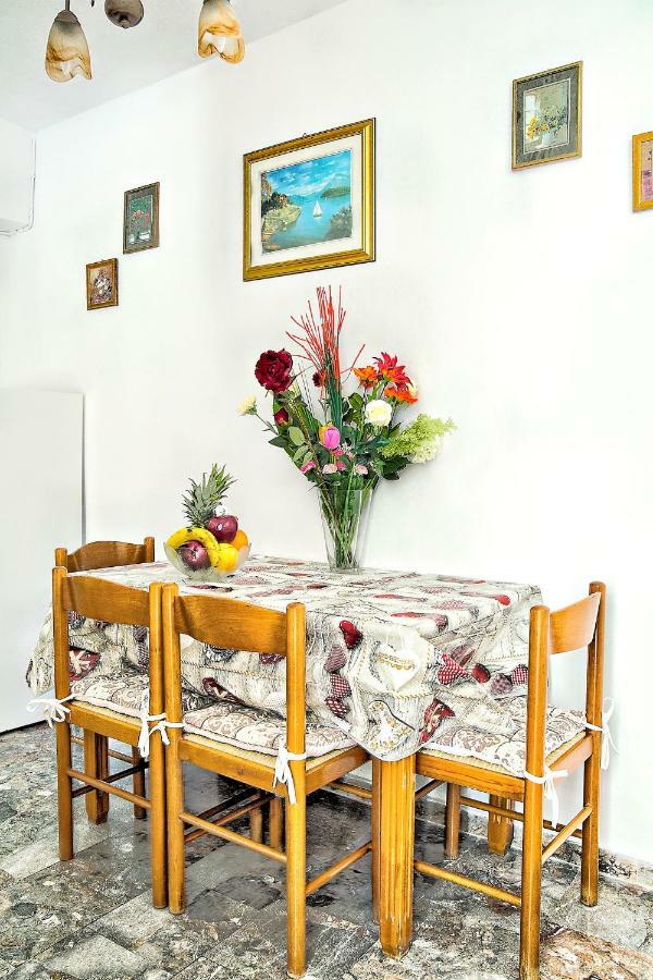 Apartment Danai *